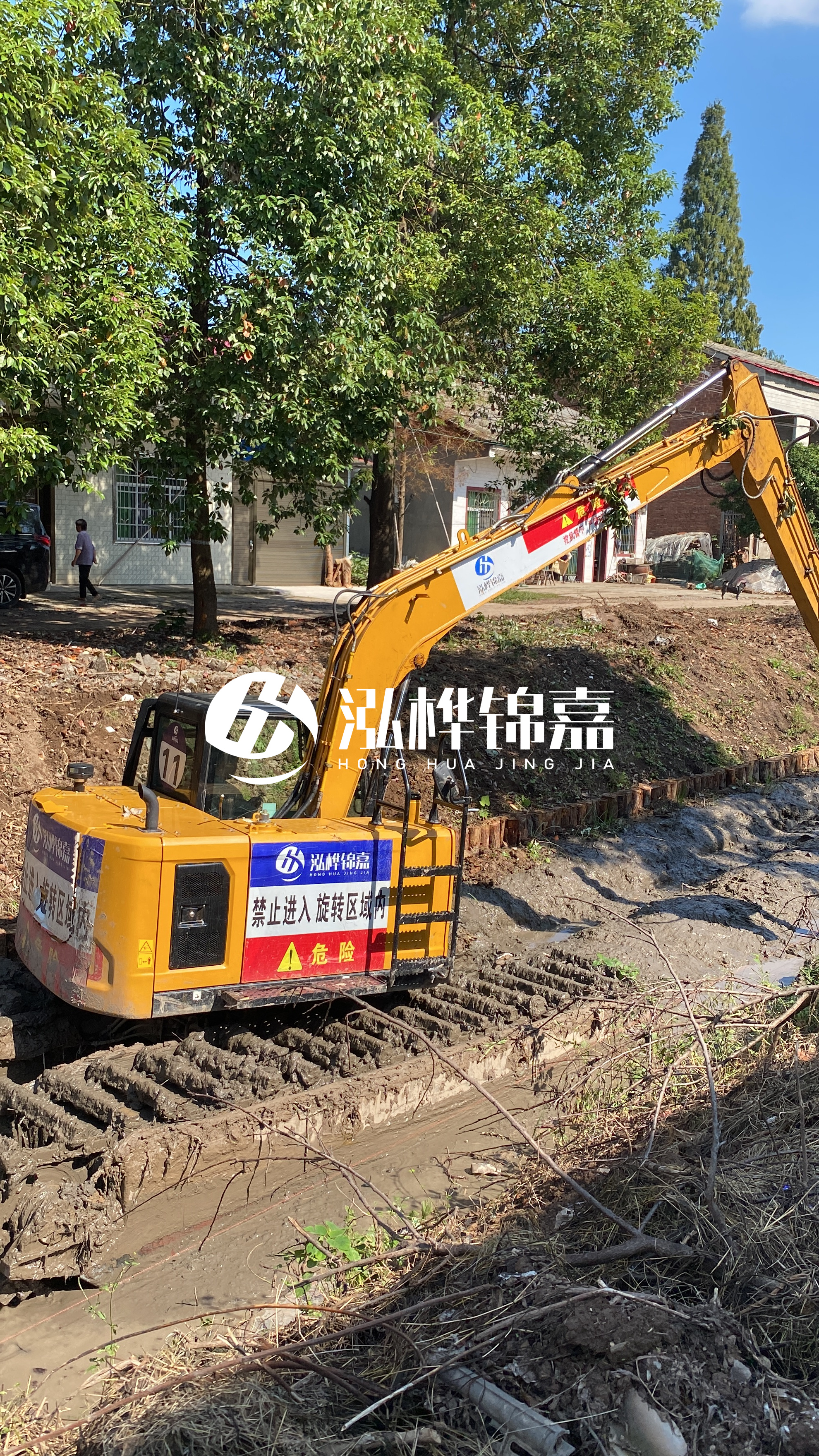 徐州挖機(jī)打木樁專業(yè)施工-挖機(jī)打木樁對(duì)木樁直徑有要求嗎？