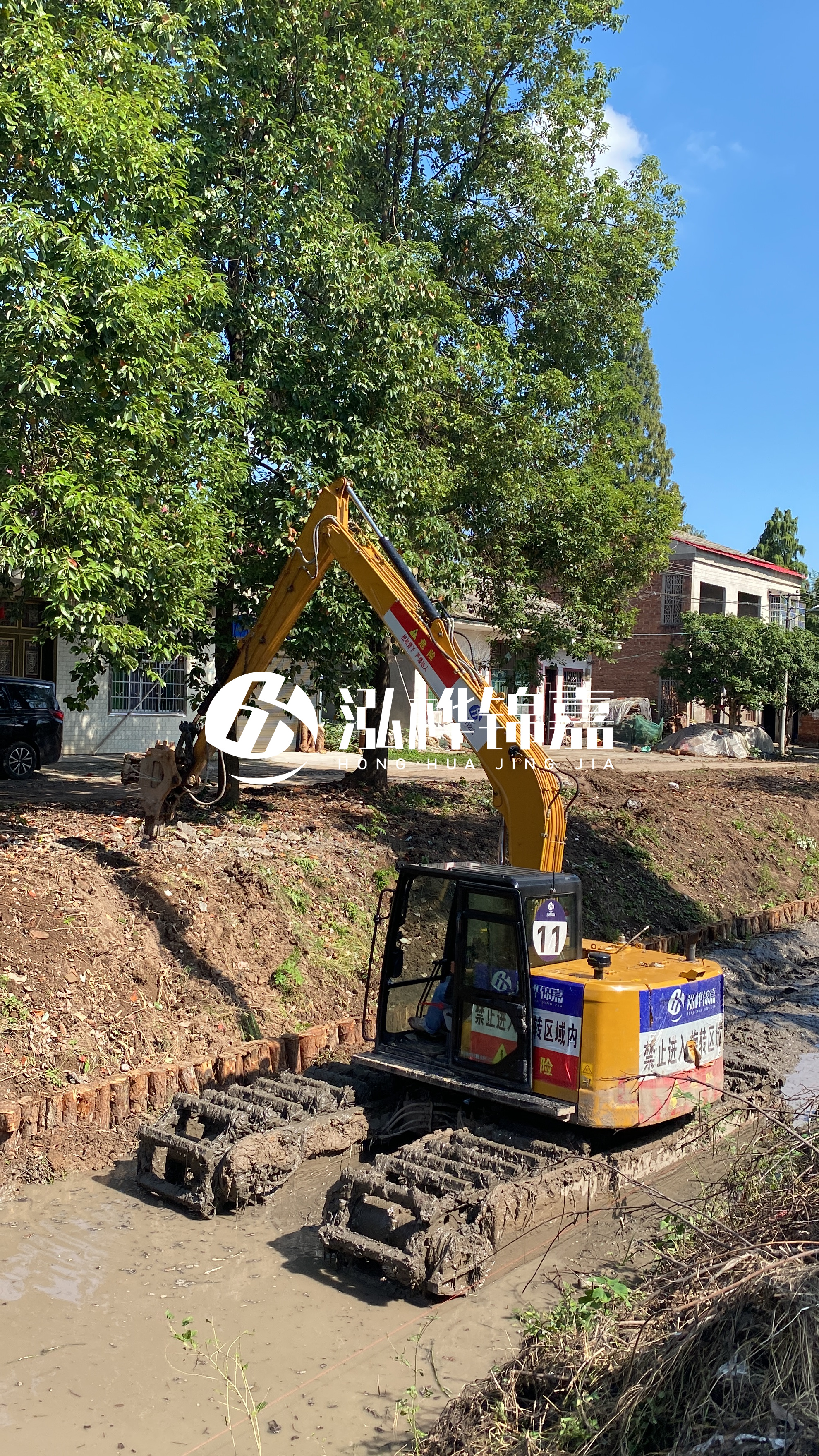 挖機(jī)壓松木樁可行嗎？真相在這里？