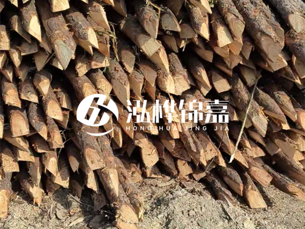 山西有松木樁廠家嗎在哪里？泓樺錦嘉可以接打樁施工嗎？