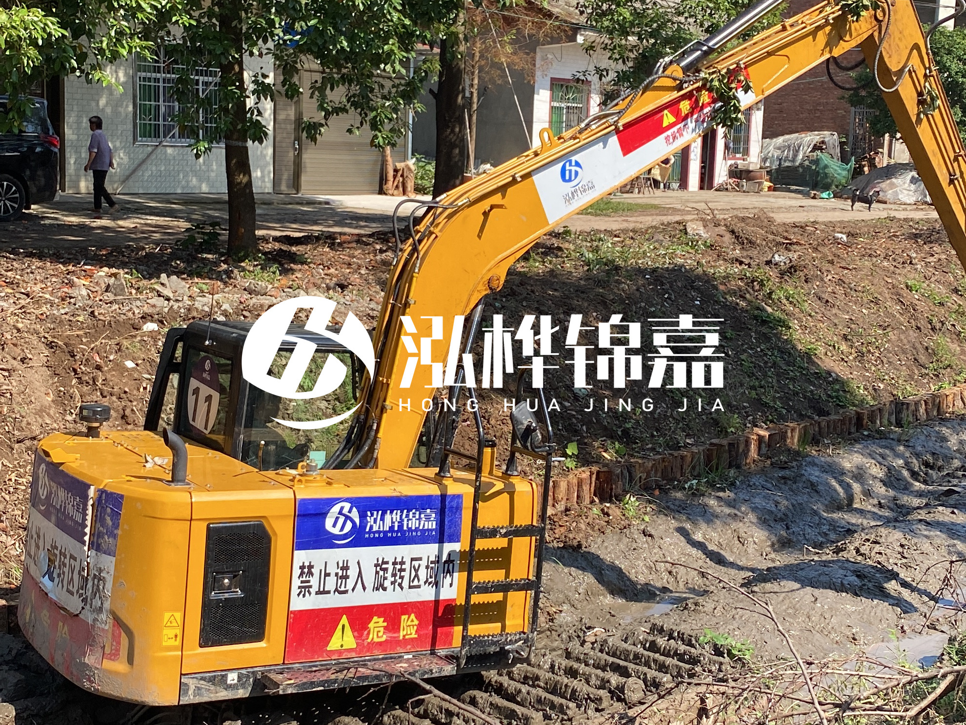 江蘇松木樁廠家泓樺錦嘉 - 6 米小頭 10 公分木樁多少錢？