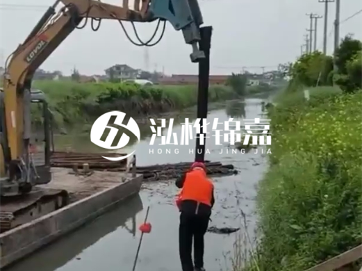 水挖打木樁專業(yè)團(tuán)隊泓樺錦嘉-最大可以打幾米的木樁？