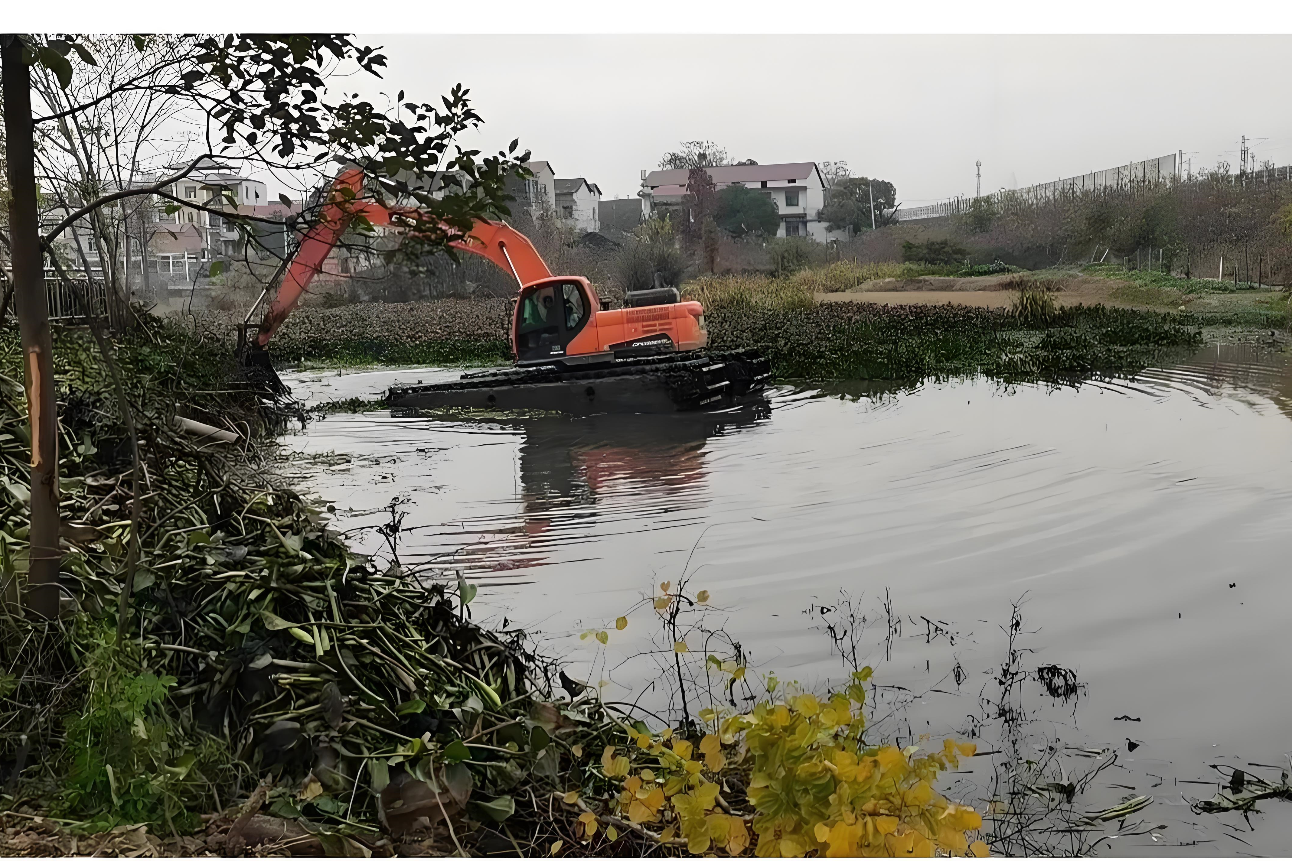 蕪湖水挖清淤團(tuán)隊泓樺錦嘉 - 挖機(jī)清淤的每立方米多少錢？