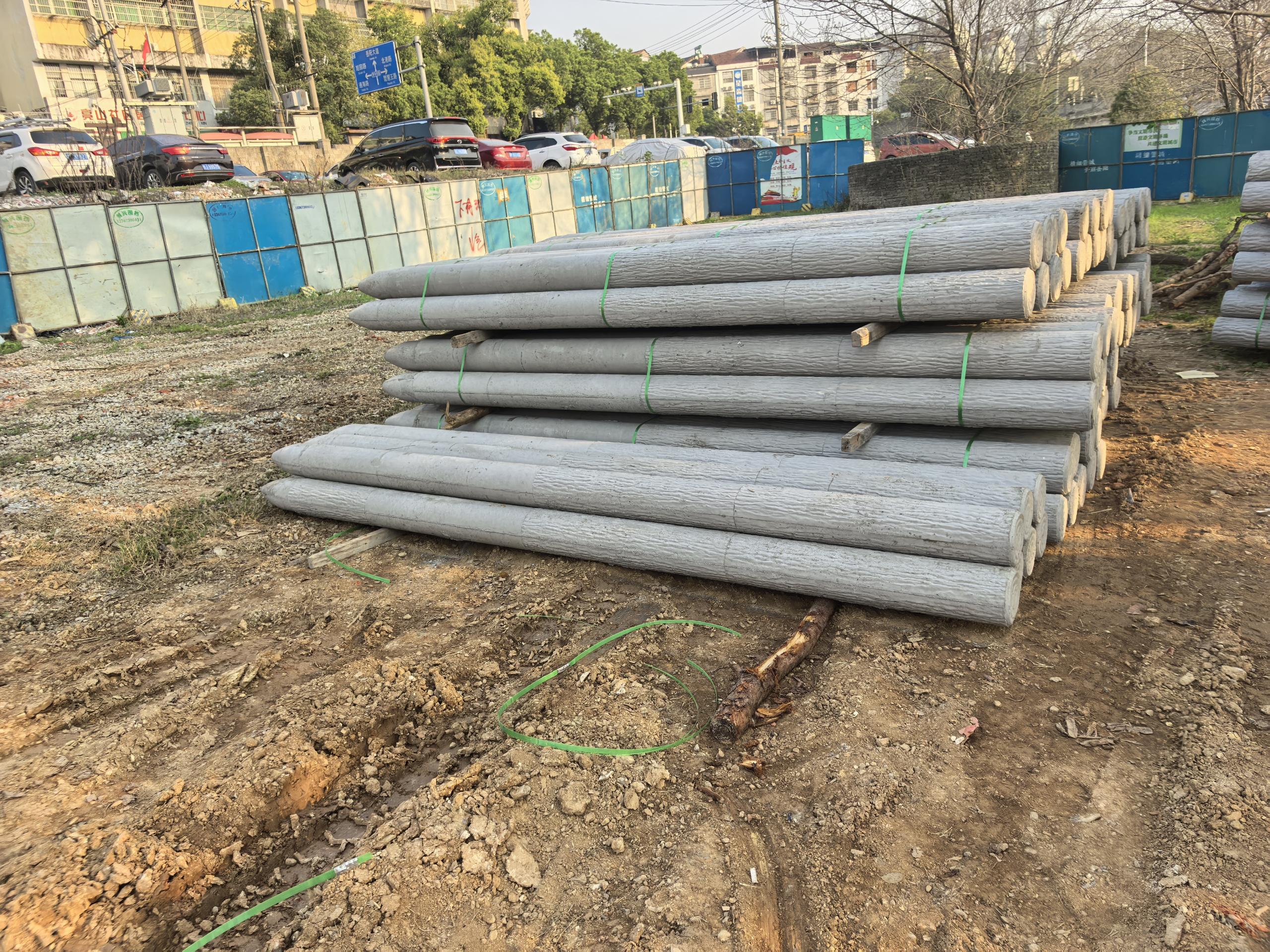 水泥樁批發(fā)廠家泓樺錦嘉-水泥樁打樁的施工流程是怎樣的？