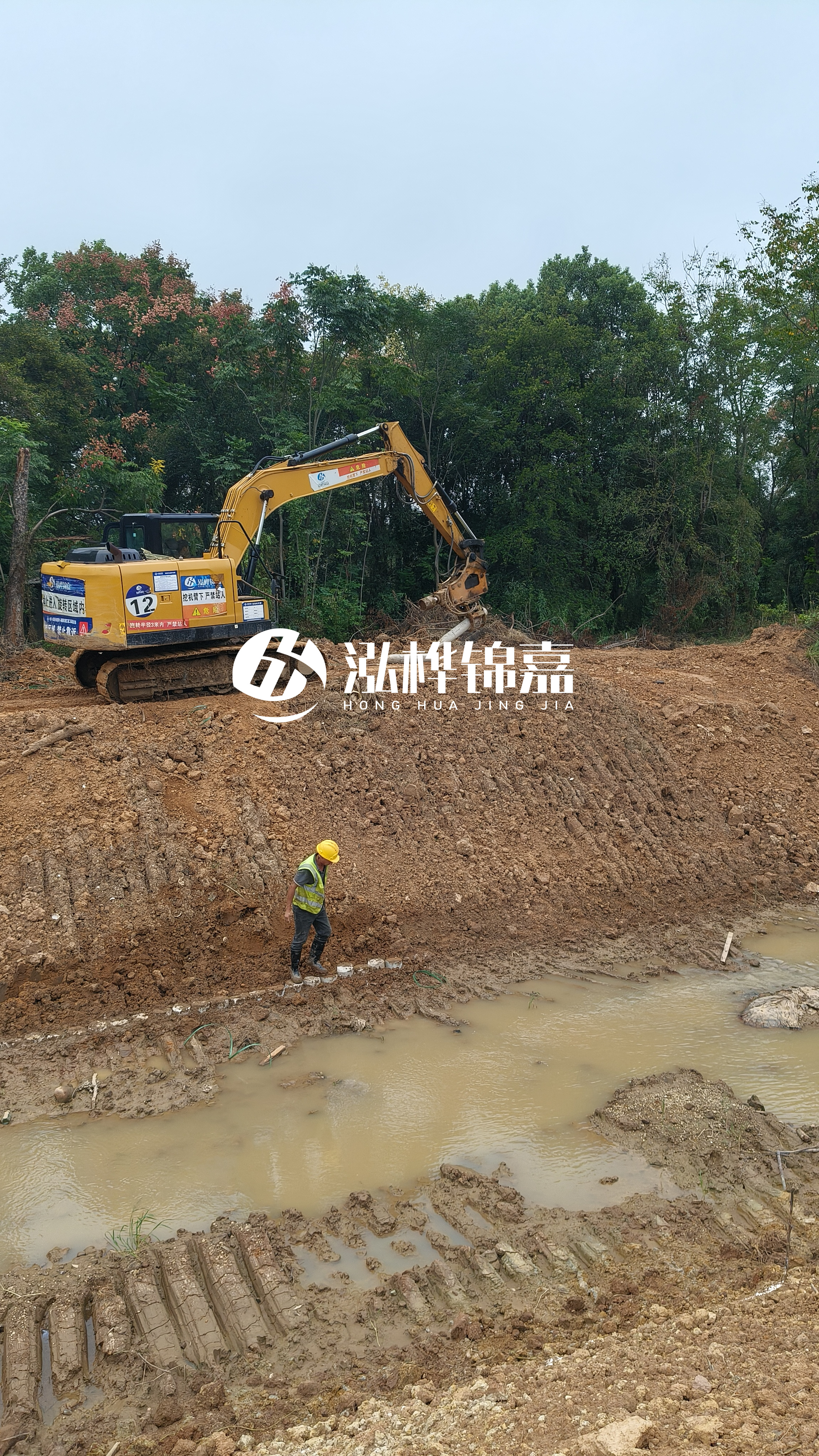水泥仿木樁施工隊(duì)泓樺錦嘉 - 公園景觀用的水泥仿木樁一般選什么規(guī)格？