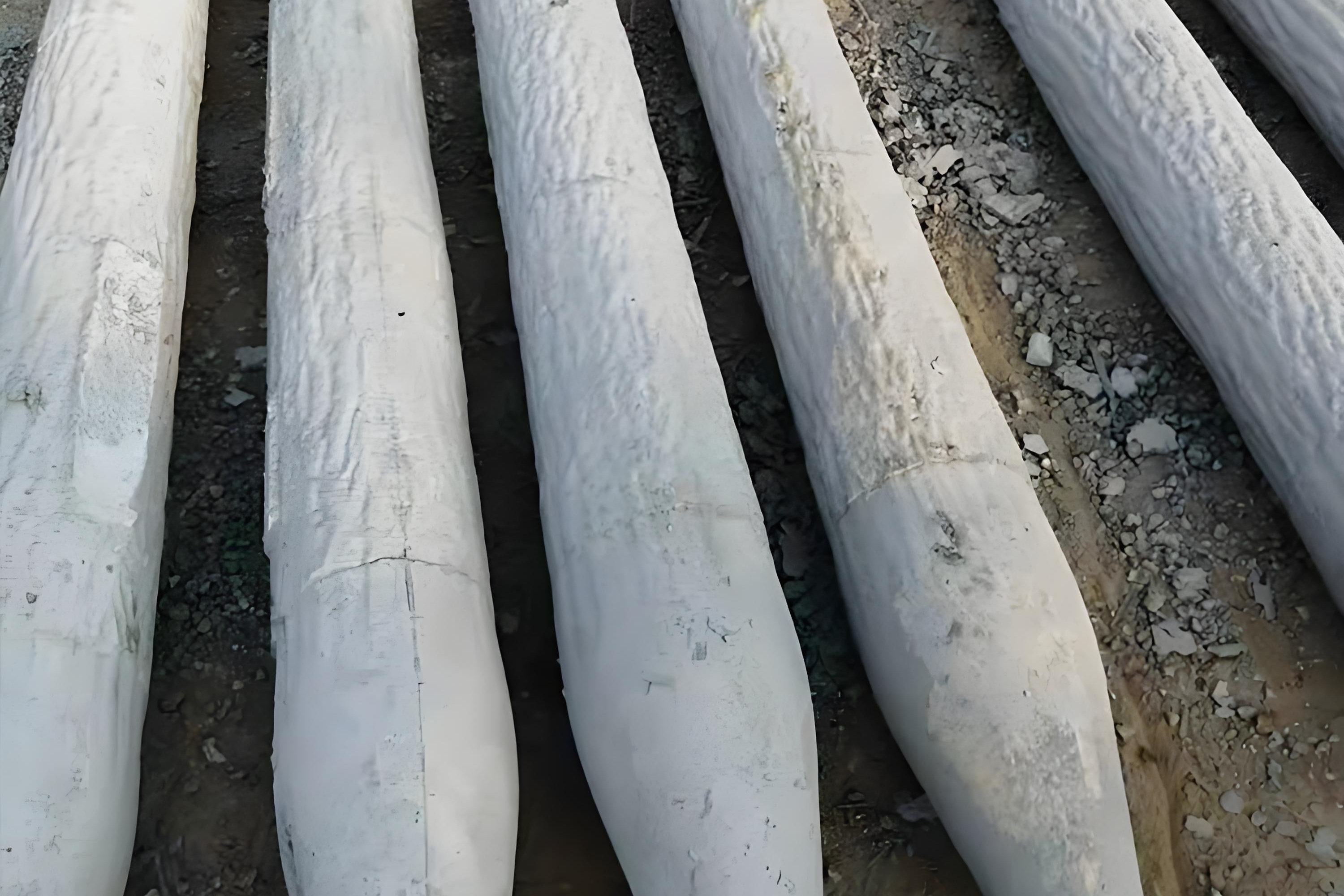 水泥仿木樁施工隊(duì)泓樺錦嘉-水泥圓樁相比方樁有哪些施工優(yōu)勢(shì)？